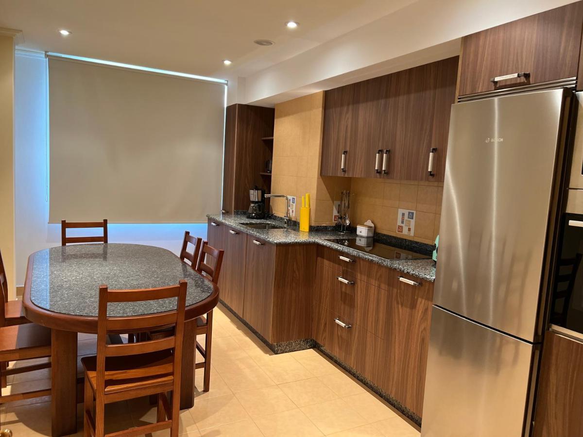 Apartamentos Vacaciones Rio Lever Бойро Екстериор снимка